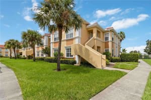 1195 Villagio Cir #104, SARASOTA