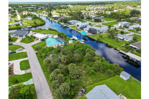18326 VAN NUYS CIRCLE, PORT CHARLOTTE, FL 33948 - MLS#MFRA4664132