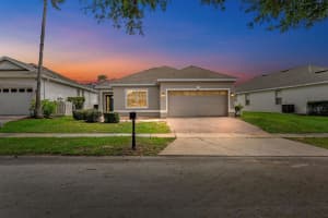 206 HERRING STREET, DAVENPORT, FL 33897 - MLS#MFRA4664142