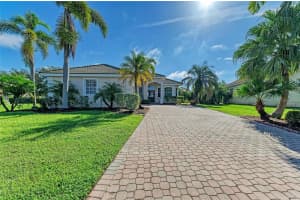 7007 Bridle Path Ct, BRADENTON