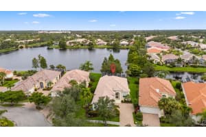 5771 WILENA PLACE, SARASOTA, FL 34238 - MLS#MFRA4664196