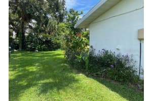 3024 WILLIAMSBURG STREET, SARASOTA, FL 34231 - MLS#MFRA4664216