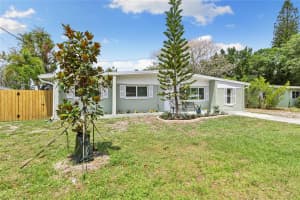163 SUNWAY AVENUE, SARASOTA, FL 34237 - MLS#MFRA4664229