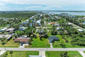 8164 ROBERT STREET, ENGLEWOOD, FL 34224 - MLS#MFRA4664250
