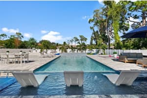 1899 VAMO WAY, SARASOTA, FL 34231 - MLS#MFRA4664293