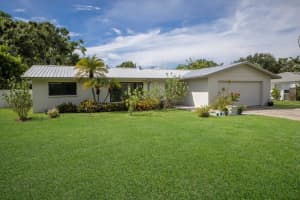 426 SHORE DRIVE, SARASOTA, FL 34234 - MLS#MFRA4664312