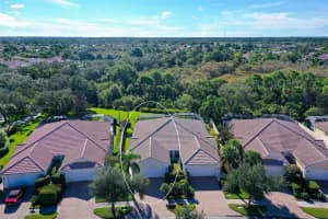 7541 PESARO DRIVE, SARASOTA, FL 34238 Sold 12/05/25