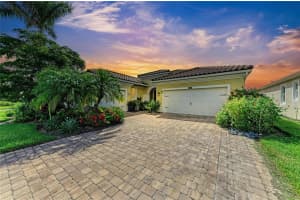 11669 Tapestry Ln, VENICE
