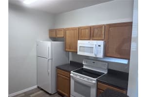 4802 51ST STREET, BRADENTON, FL 34210 - MLS#MFRA4664365