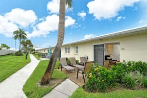 5830 Midnight Pass Rd #101, SARASOTA
