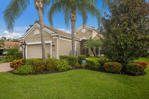 15411 LEVEN LINKS PLACE, LAKEWOOD RANCH, FL 34202 - MLS#MFRA4664403