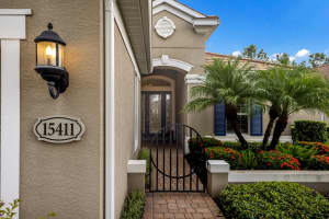 15411 LEVEN LINKS PLACE, LAKEWOOD RANCH, FL 34202 - MLS#MFRA4664403