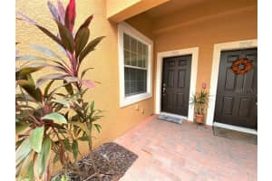 7886 MOONSTONE DR #4-102, SARASOTA, FL 34233 - MLS#MFRA4664426