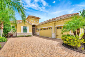14721 CASTLE PARK TERRACE, LAKEWOOD RANCH, FL 34202 - MLS#MFRA4664444