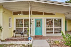 2845 WOOD STREET, SARASOTA, FL 34237 - MLS#MFRA4664463