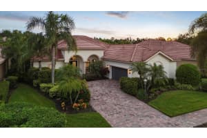 7024 BRIER CREEK COURT, LAKEWOOD RANCH, FL 34202 - MLS#MFRA4664518