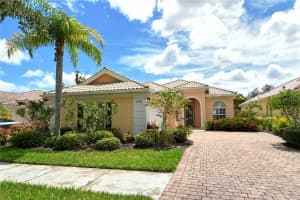 5562 OCTONIA PLACE, SARASOTA, FL 34238 - MLS#MFRA4664536