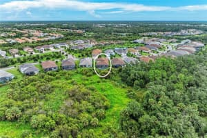11941 HUNTERS CREEK ROAD, VENICE, FL 34293 - MLS#MFRA4664549