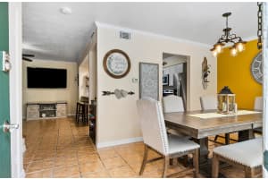 4462 SANDNER DRIVE, SARASOTA, FL 34243 - MLS#MFRA4664551