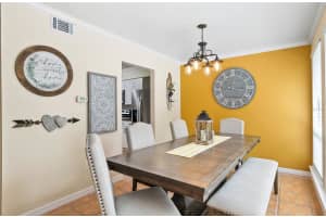 4462 SANDNER DRIVE, SARASOTA, FL 34243 - MLS#MFRA4664551