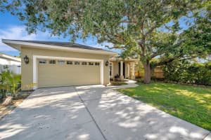 5318 COLONY MEADOWS LANE, SARASOTA, FL 34233 - MLS#MFRA4664567