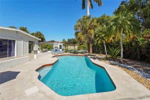 5619 NEW YORK AVENUE, SARASOTA, FL 34231 - MLS#MFRA4664577