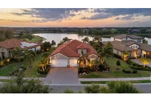 16309 Castle Park Ter, LAKEWOOD RANCH