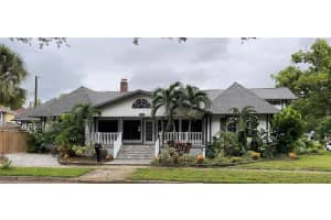 1330 Cherry St Ne, ST PETERSBURG
