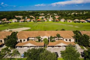 811 Fairwaycove Ln #107, BRADENTON 811 Fairwaycove Ln #107, BRADENTON