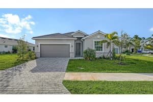 10896 Pinot Dr, VENICE