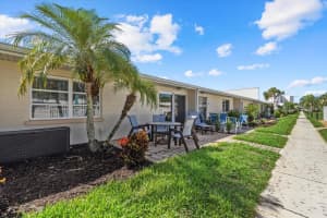 5830 MIDNIGHT PASS ROAD, SARASOTA, FL 34242 - MLS#MFRA4664667