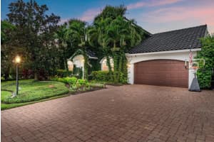 213 Gaines Ave, SARASOTA