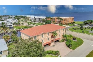 290 LEWIS CIRCLE CIRCLE, PUNTA GORDA, FL 33950 - MLS#MFRA4664780