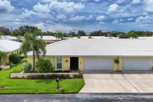 3712 HAMPSHIRE LANE, SARASOTA, FL 34232 - MLS#MFRA4664781