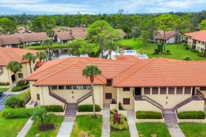 5216 LAKE VILLAGE DRIVE, SARASOTA, FL 34235 - MLS#MFRA4664785