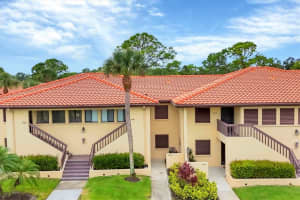 5216 LAKE VILLAGE DRIVE, SARASOTA, FL 34235 - MLS#MFRA4664785