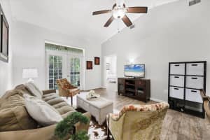 3604 54TH DRIVE, BRADENTON, FL 34210 - MLS#MFRA4664821