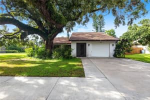 5846 DEER HOLLOW LANE, SARASOTA, FL 34232 - MLS#MFRA4664872