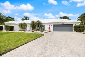 4762 MEREDITH LANE, SARASOTA, FL 34241 - MLS#MFRA4664889
