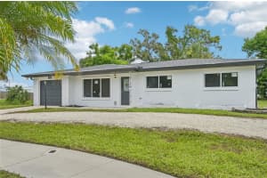 1605 BANYAN DRIVE, VENICE, FL 34293 - MLS#MFRA4664905