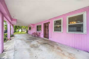 2822 PALMADELIA AVENUE, SARASOTA, FL 34234 - MLS#MFRA4664920