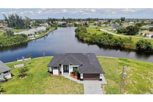829 29TH AVENUE, CAPE CORAL, FL 33993 - MLS#MFRA4664939