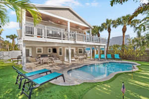 203 72ND STREET, BRADENTON BEACH, FL 34217 - MLS#MFRA4664948