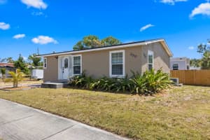 300 RIVER BOULEVARD, NOKOMIS, FL 34275 - MLS#MFRA4664950