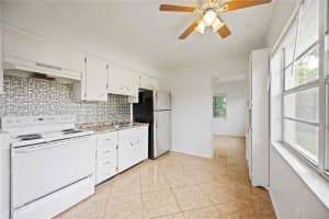 4727 34TH STREET, BRADENTON, FL 34210 - MLS#MFRA4664977