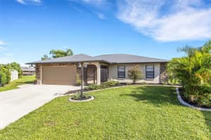 1842 COUNTRY MEADOWS COURT, SARASOTA, FL 34235 - MLS#MFRA4664987