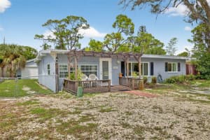 332 LANGSNER STREET, ENGLEWOOD, FL 34223 - MLS#MFRA4665000