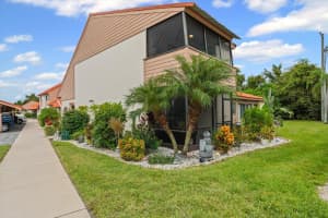 6447 DRAW LANE, SARASOTA, FL 34238 - MLS#MFRA4665022