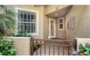 6539 MOORINGS POINT CIRCLE, LAKEWOOD RANCH, FL 34202 - MLS#MFRA4665028