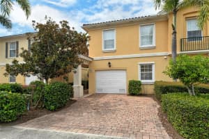 1400 BURGOS DRIVE, SARASOTA, FL 34238 - MLS#MFRA4665075